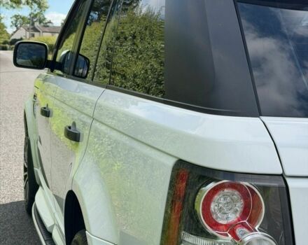 Білий Ленд Ровер Range Rover Sport, об'ємом двигуна 5 л та пробігом 175 тис. км за 15000 $, фото 8 на Automoto.ua