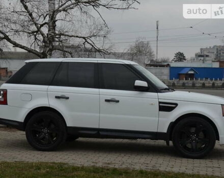 Білий Ленд Ровер Range Rover Sport, об'ємом двигуна 5 л та пробігом 209 тис. км за 13600 $, фото 20 на Automoto.ua