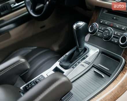 Білий Ленд Ровер Range Rover Sport, об'ємом двигуна 5 л та пробігом 147 тис. км за 15100 $, фото 18 на Automoto.ua