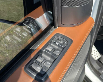 Белый Ленд Ровер Рендж Ровер Спорт, объемом двигателя 5 л и пробегом 170 тыс. км за 13500 $, фото 14 на Automoto.ua