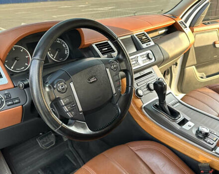 Белый Ленд Ровер Рендж Ровер Спорт, объемом двигателя 3 л и пробегом 284 тыс. км за 19500 $, фото 11 на Automoto.ua