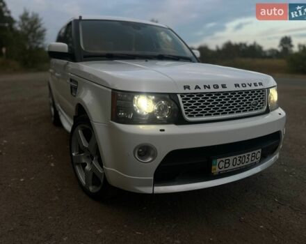 Білий Ленд Ровер Range Rover Sport, об'ємом двигуна 3 л та пробігом 213 тис. км за 15000 $, фото 10 на Automoto.ua