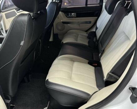 Білий Ленд Ровер Range Rover Sport, об'ємом двигуна 2.99 л та пробігом 208 тис. км за 20500 $, фото 13 на Automoto.ua