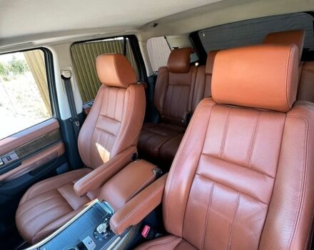 Білий Ленд Ровер Range Rover Sport, об'ємом двигуна 3 л та пробігом 262 тис. км за 18000 $, фото 12 на Automoto.ua