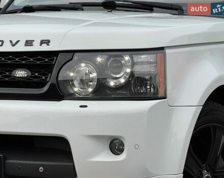 Білий Ленд Ровер Range Rover Sport, об'ємом двигуна 5 л та пробігом 181 тис. км за 14900 $, фото 11 на Automoto.ua