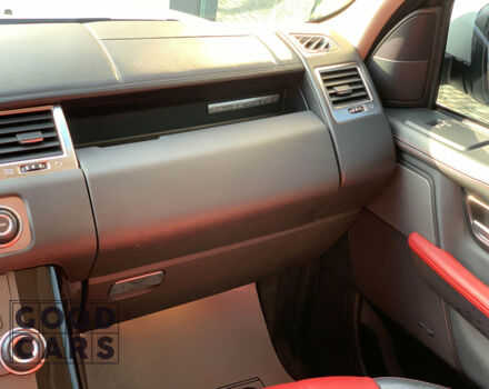 Білий Ленд Ровер Range Rover Sport, об'ємом двигуна 3 л та пробігом 121 тис. км за 24999 $, фото 35 на Automoto.ua