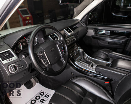 Білий Ленд Ровер Range Rover Sport, об'ємом двигуна 5 л та пробігом 93 тис. км за 24900 $, фото 19 на Automoto.ua