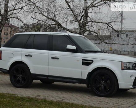 Білий Ленд Ровер Range Rover Sport, об'ємом двигуна 5 л та пробігом 209 тис. км за 13500 $, фото 21 на Automoto.ua