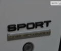 Білий Ленд Ровер Range Rover Sport, об'ємом двигуна 5 л та пробігом 209 тис. км за 13600 $, фото 39 на Automoto.ua