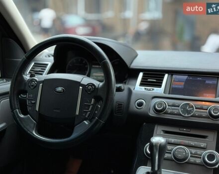Білий Ленд Ровер Range Rover Sport, об'ємом двигуна 5 л та пробігом 149 тис. км за 14999 $, фото 15 на Automoto.ua
