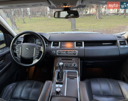 Білий Ленд Ровер Range Rover Sport, об'ємом двигуна 5 л та пробігом 156 тис. км за 14000 $, фото 9 на Automoto.ua