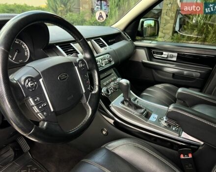 Білий Ленд Ровер Range Rover Sport, об'ємом двигуна 5 л та пробігом 150 тис. км за 14000 $, фото 27 на Automoto.ua