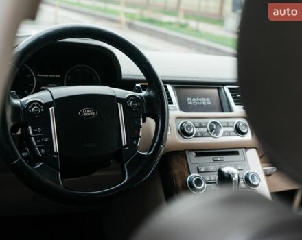 Білий Ленд Ровер Range Rover Sport, об'ємом двигуна 5 л та пробігом 148 тис. км за 15500 $, фото 31 на Automoto.ua