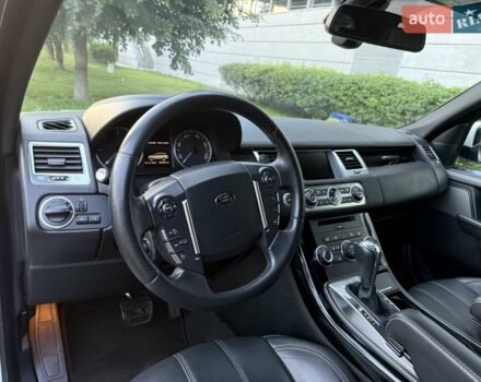 Білий Ленд Ровер Range Rover Sport, об'ємом двигуна 2.99 л та пробігом 125 тис. км за 16000 $, фото 19 на Automoto.ua