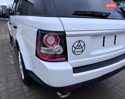 Білий Ленд Ровер Range Rover Sport, об'ємом двигуна 3 л та пробігом 268 тис. км за 16999 $, фото 11 на Automoto.ua