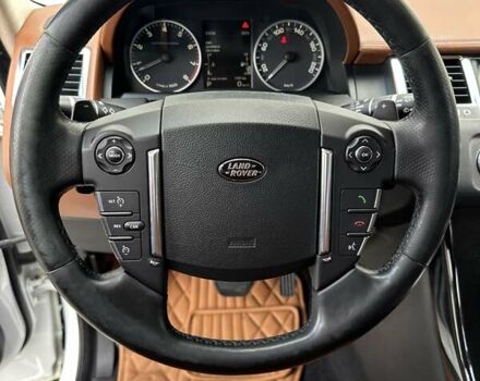 Білий Ленд Ровер Range Rover Sport, об'ємом двигуна 5 л та пробігом 331 тис. км за 12500 $, фото 14 на Automoto.ua