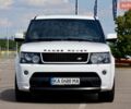 Білий Ленд Ровер Range Rover Sport, об'ємом двигуна 5 л та пробігом 193 тис. км за 17500 $, фото 9 на Automoto.ua