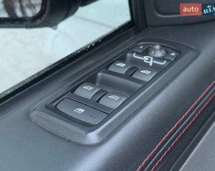 Білий Ленд Ровер Range Rover Sport, об'ємом двигуна 2.99 л та пробігом 120 тис. км за 19000 $, фото 16 на Automoto.ua