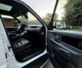 Білий Ленд Ровер Range Rover Sport, об'ємом двигуна 2.99 л та пробігом 125 тис. км за 16000 $, фото 28 на Automoto.ua