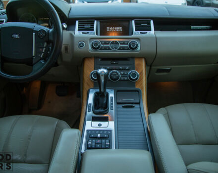 Белый Ленд Ровер Рендж Ровер Спорт, объемом двигателя 5 л и пробегом 63 тыс. км за 33500 $, фото 15 на Automoto.ua