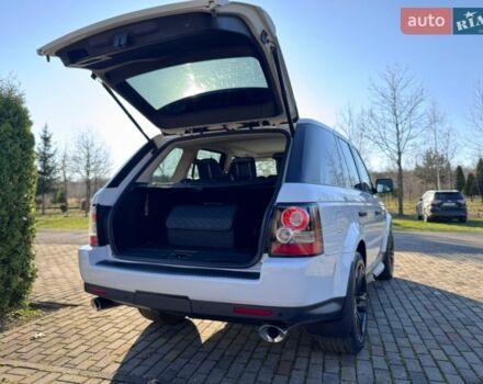 Білий Ленд Ровер Range Rover Sport, об'ємом двигуна 3 л та пробігом 271 тис. км за 16999 $, фото 12 на Automoto.ua
