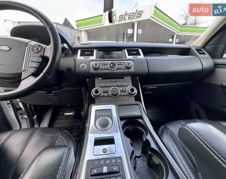 Білий Ленд Ровер Range Rover Sport, об'ємом двигуна 3 л та пробігом 268 тис. км за 16999 $, фото 34 на Automoto.ua