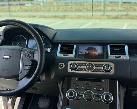 Білий Ленд Ровер Range Rover Sport, об'ємом двигуна 0 л та пробігом 257 тис. км за 15700 $, фото 20 на Automoto.ua