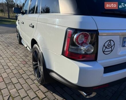Білий Ленд Ровер Range Rover Sport, об'ємом двигуна 3 л та пробігом 271 тис. км за 16999 $, фото 11 на Automoto.ua