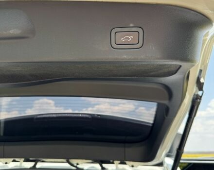 Білий Ленд Ровер Range Rover Sport, об'ємом двигуна 3 л та пробігом 154 тис. км за 18000 $, фото 11 на Automoto.ua