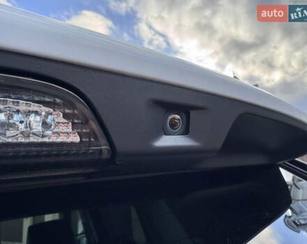 Білий Ленд Ровер Range Rover Sport, об'ємом двигуна 3 л та пробігом 268 тис. км за 18500 $, фото 10 на Automoto.ua