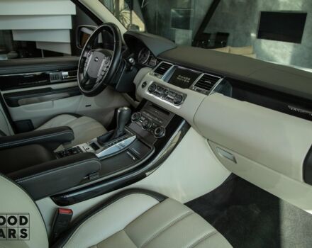 Білий Ленд Ровер Range Rover Sport, об'ємом двигуна 3 л та пробігом 89 тис. км за 41000 $, фото 18 на Automoto.ua
