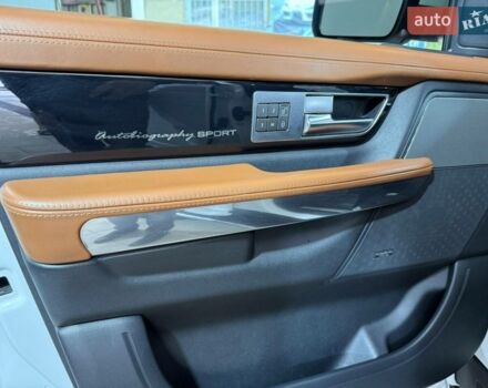 Білий Ленд Ровер Range Rover Sport, об'ємом двигуна 2.99 л та пробігом 133 тис. км за 20000 $, фото 3 на Automoto.ua