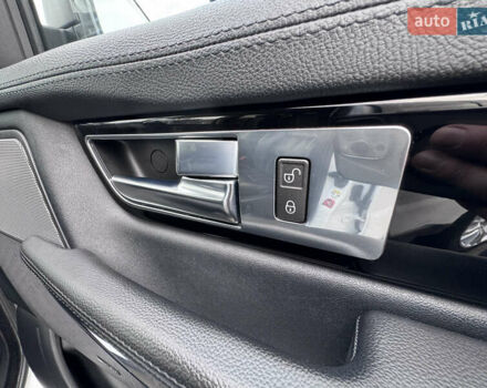 Білий Ленд Ровер Range Rover Sport, об'ємом двигуна 3 л та пробігом 268 тис. км за 16999 $, фото 45 на Automoto.ua