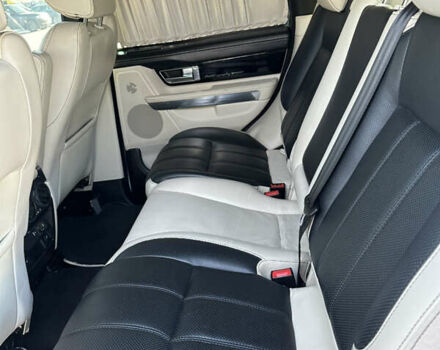 Білий Ленд Ровер Range Rover Sport, об'ємом двигуна 5 л та пробігом 132 тис. км за 18500 $, фото 28 на Automoto.ua