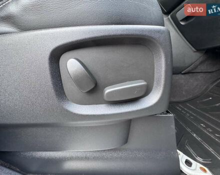 Білий Ленд Ровер Range Rover Sport, об'ємом двигуна 3 л та пробігом 268 тис. км за 16999 $, фото 44 на Automoto.ua