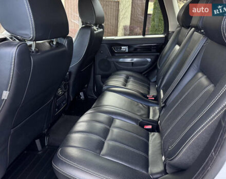 Білий Ленд Ровер Range Rover Sport, об'ємом двигуна 3 л та пробігом 268 тис. км за 17500 $, фото 14 на Automoto.ua