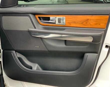 Білий Ленд Ровер Range Rover Sport, об'ємом двигуна 3 л та пробігом 97 тис. км за 29999 $, фото 18 на Automoto.ua