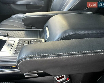 Білий Ленд Ровер Range Rover Sport, об'ємом двигуна 2.99 л та пробігом 202 тис. км за 15999 $, фото 21 на Automoto.ua