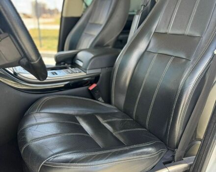 Білий Ленд Ровер Range Rover Sport, об'ємом двигуна 0 л та пробігом 257 тис. км за 15700 $, фото 15 на Automoto.ua