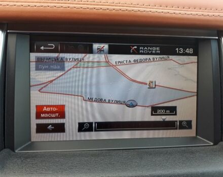 Білий Ленд Ровер Range Rover Sport, об'ємом двигуна 5 л та пробігом 137 тис. км за 23000 $, фото 13 на Automoto.ua
