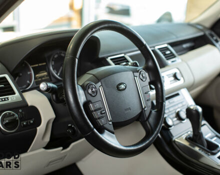 Білий Ленд Ровер Range Rover Sport, об'ємом двигуна 3 л та пробігом 89 тис. км за 41000 $, фото 16 на Automoto.ua