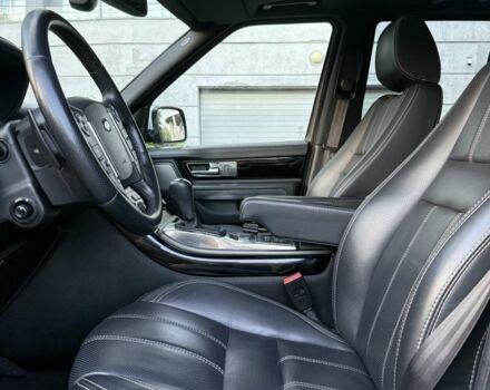 Білий Ленд Ровер Range Rover Sport, об'ємом двигуна 2.99 л та пробігом 125 тис. км за 16000 $, фото 17 на Automoto.ua