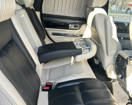 Білий Ленд Ровер Range Rover Sport, об'ємом двигуна 5 л та пробігом 132 тис. км за 18500 $, фото 38 на Automoto.ua