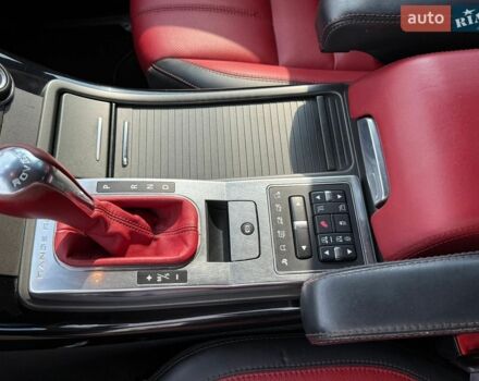 Білий Ленд Ровер Range Rover Sport, об'ємом двигуна 5 л та пробігом 227 тис. км за 12350 $, фото 60 на Automoto.ua