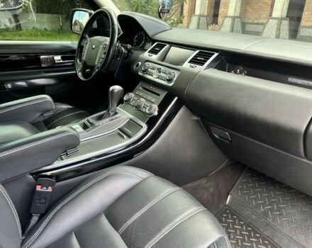 Білий Ленд Ровер Range Rover Sport, об'ємом двигуна 5 л та пробігом 150 тис. км за 13988 $, фото 6 на Automoto.ua