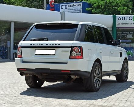 Білий Ленд Ровер Range Rover Sport, об'ємом двигуна 5 л та пробігом 190 тис. км за 22200 $, фото 7 на Automoto.ua