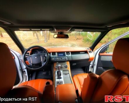 Белый Ленд Ровер Рендж Ровер Спорт, объемом двигателя 3 л и пробегом 218 тыс. км за 18000 $, фото 4 на Automoto.ua