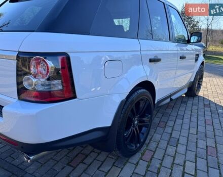 Білий Ленд Ровер Range Rover Sport, об'ємом двигуна 3 л та пробігом 271 тис. км за 16999 $, фото 8 на Automoto.ua