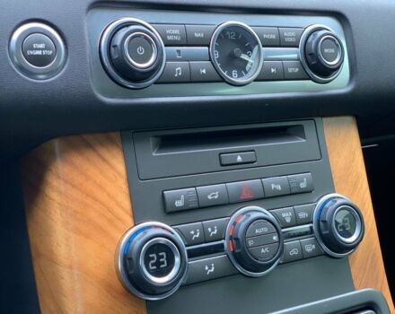 Білий Ленд Ровер Range Rover Sport, об'ємом двигуна 3 л та пробігом 97 тис. км за 29999 $, фото 28 на Automoto.ua