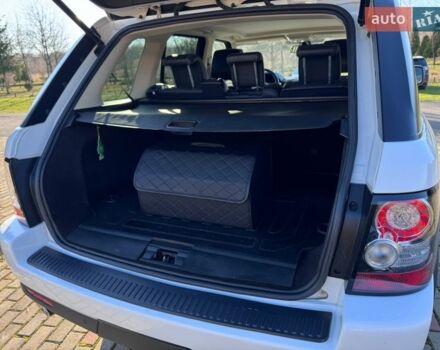 Білий Ленд Ровер Range Rover Sport, об'ємом двигуна 3 л та пробігом 271 тис. км за 16999 $, фото 20 на Automoto.ua